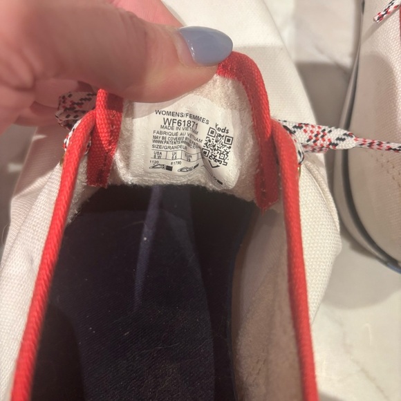 Keds White Canvas Sneakers with red and blue accents and laces. - Picture 6 of 6
